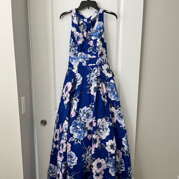 New, full length maxi dress size 7 (juniors) from Macy’s - Picture 1 of 5